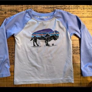 Girls Patagonia Sun Shirt Size 5T
